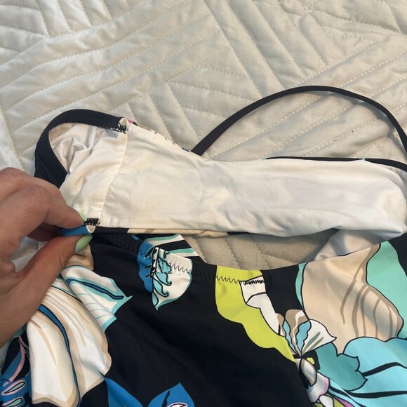 Trina Turk Black Sintra Floral Bandeau One Piece Swimsuit Size 8 - Picture 4 of 6